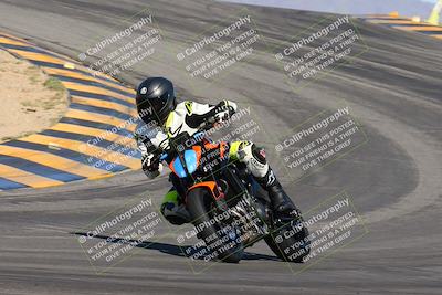 media/Mar-25-2024-Moto Forza (Mon) [[8d4319bd68]]/3-Intermediate Group/Session 2 (Turns 9 and 10)/